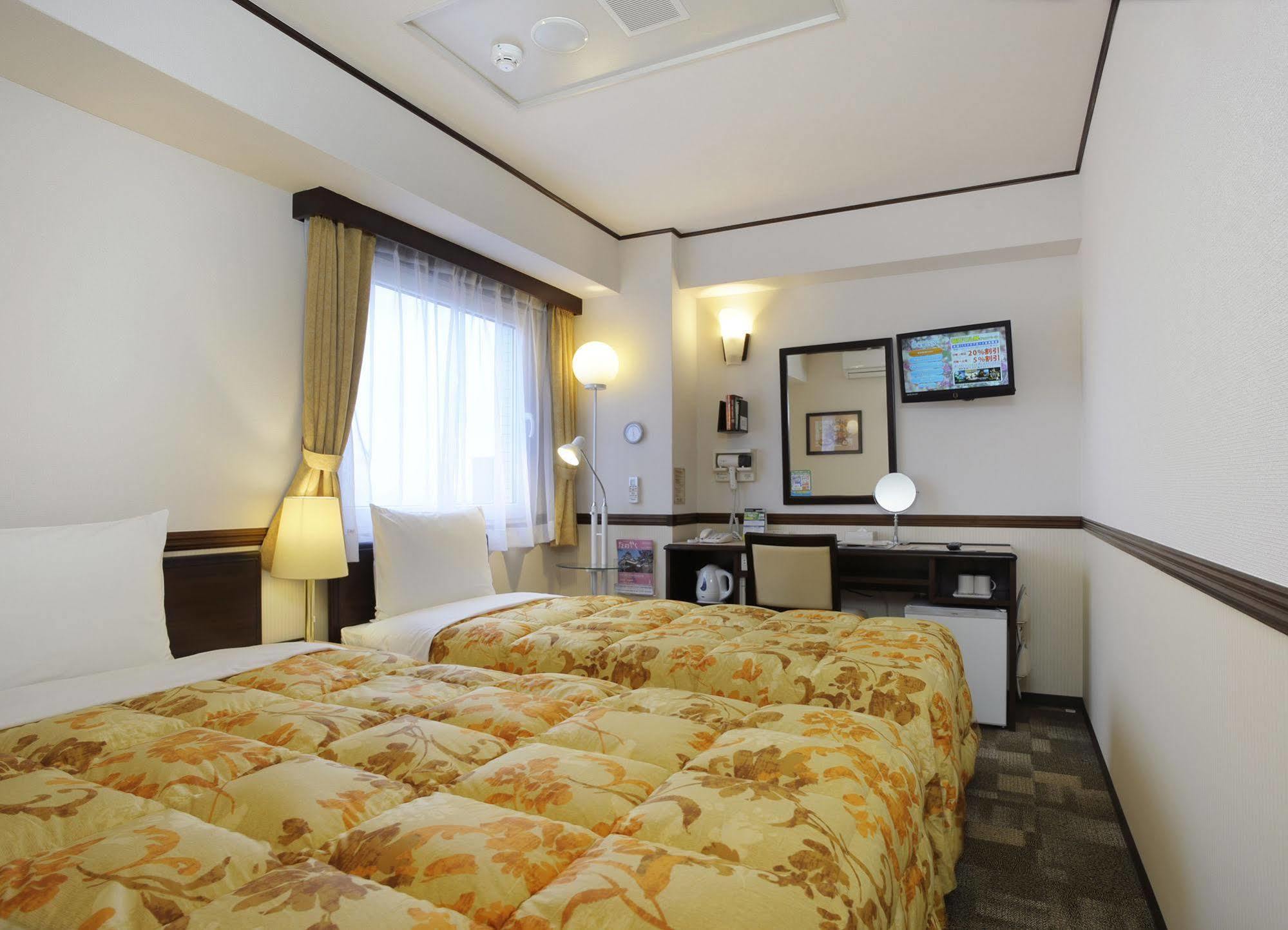 Toyoko Inn Ichinoseki Ekimae Zewnętrze zdjęcie