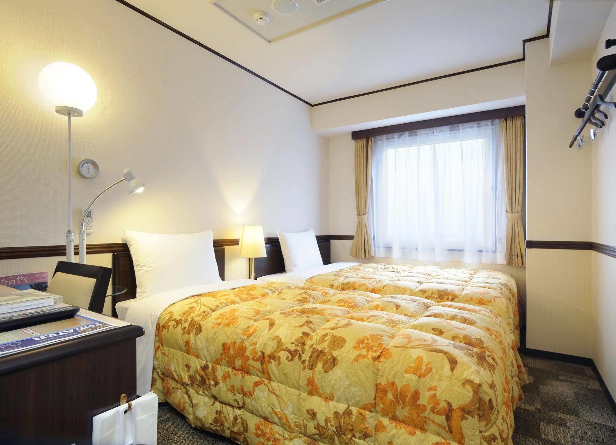 Toyoko Inn Ichinoseki Ekimae Zewnętrze zdjęcie
