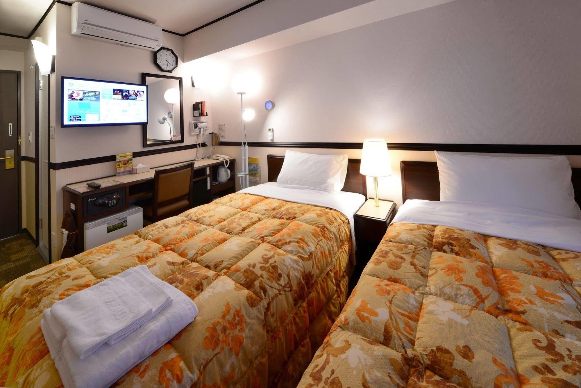 Toyoko Inn Ichinoseki Ekimae Zewnętrze zdjęcie